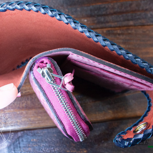 受注製作】イタリアンレザー Texas/Alaska かがり縫い二つ折り財布