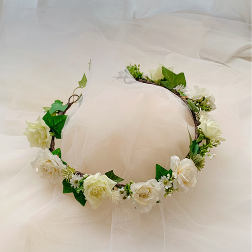ナチュラルな薔薇の花冠 白薔薇 ウェディング ヘッド 爽やか 白