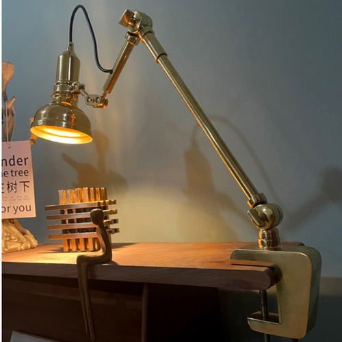 全銅製レトロな北欧工業風/レトロな黄銅ランプ/寝室書斎用クリップ
