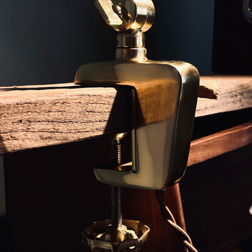 全銅製レトロな北欧工業風/レトロな黄銅ランプ/寝室書斎用クリップ