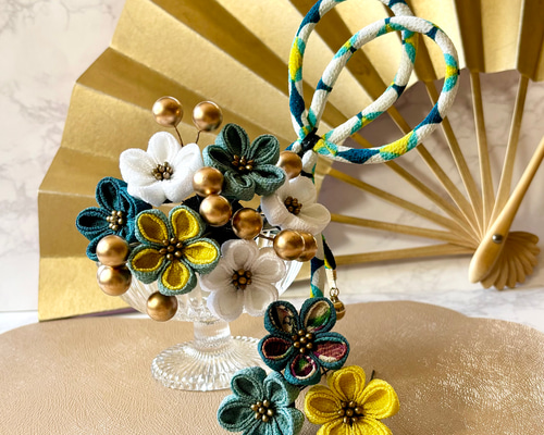 珊瑚・翡翠のアクセサリー15点セット ring120a.jpg