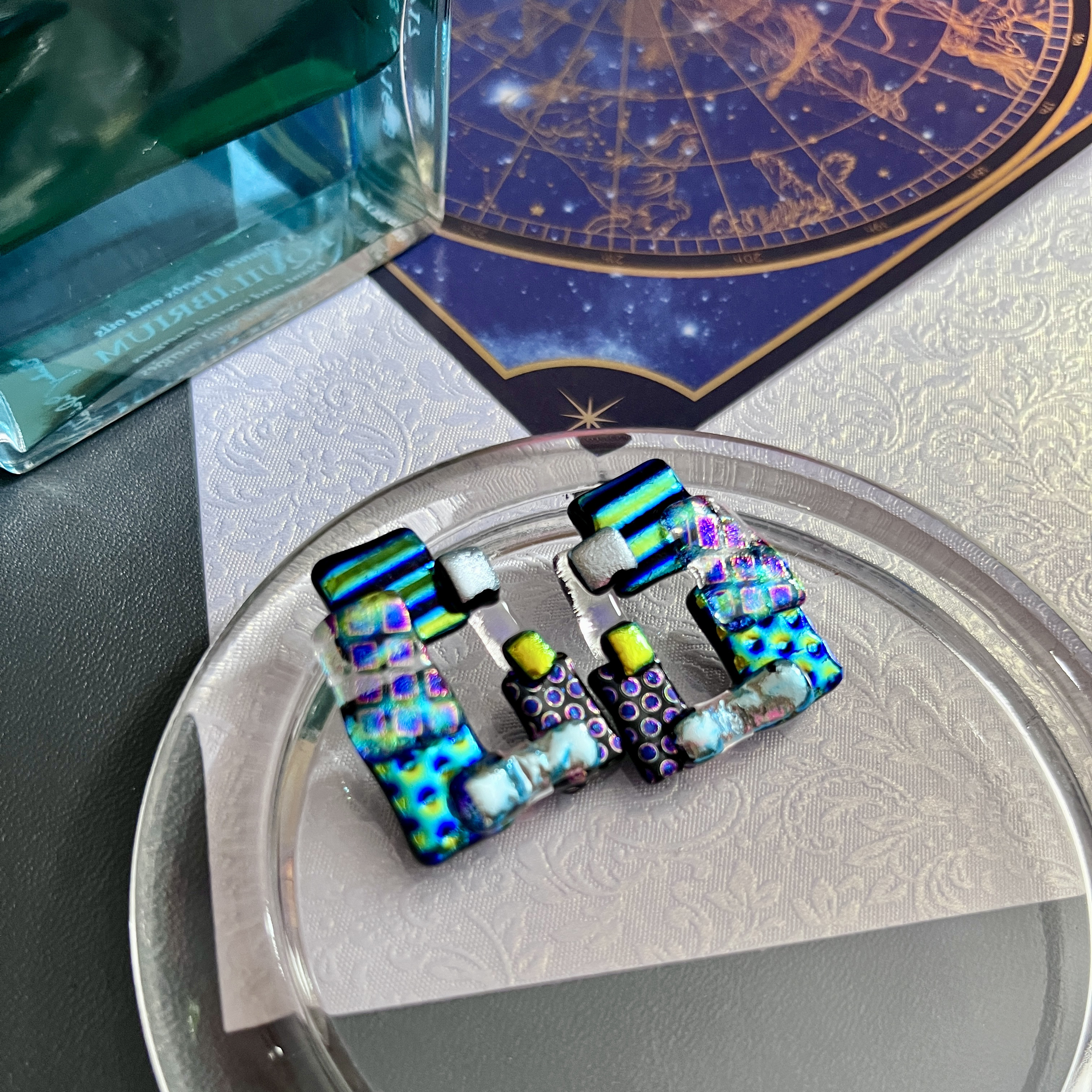 私の星光✴︎宇宙ガラスイヤリング or ピアス