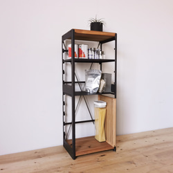 高さ調節の出来る 無垢材とアイアンのシェルフ アイアン棚板 / ライトブラウン / W32×D23×H83cm / 1枚目の画像