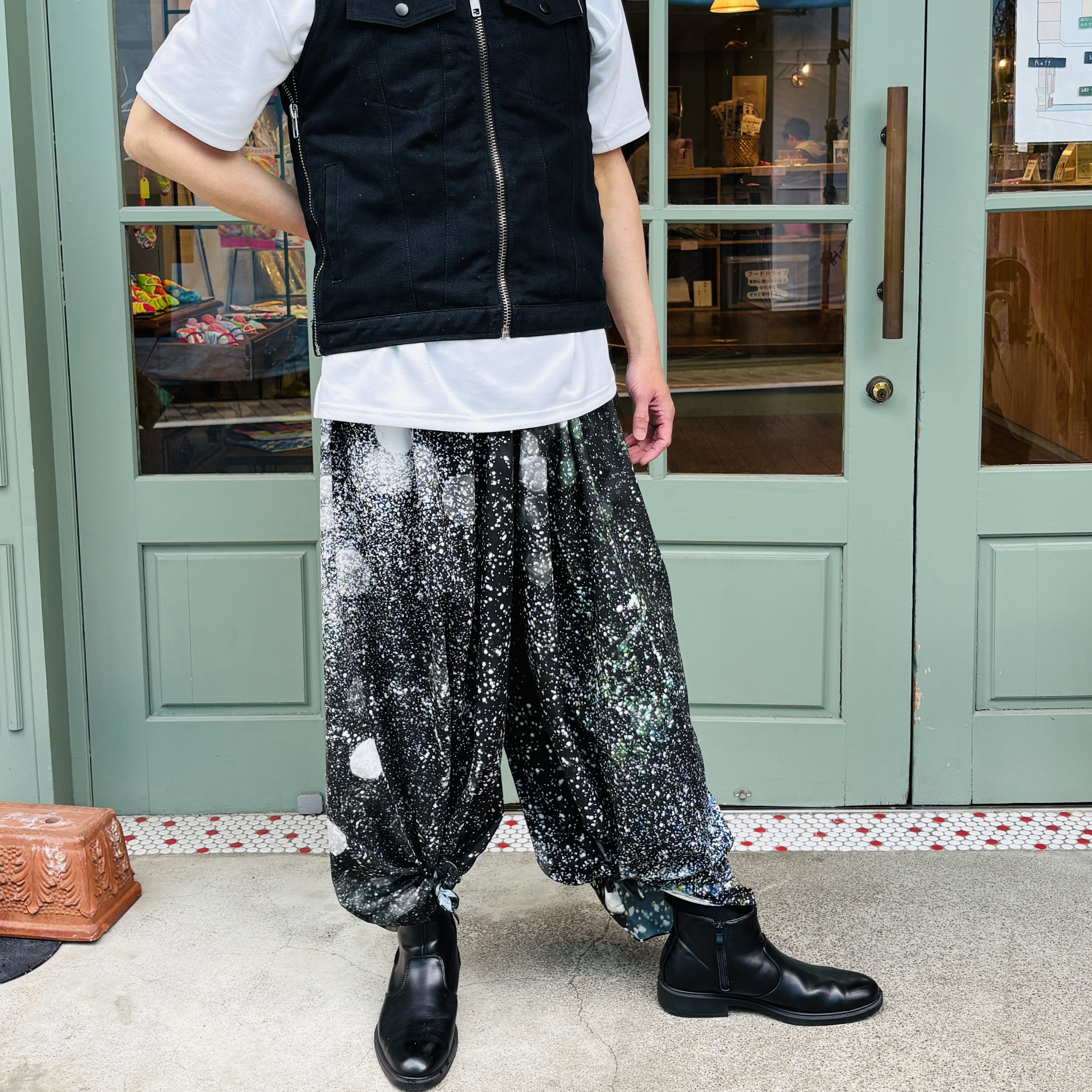 フリーサイズ　2wayワイドフレアパンツ-黒の水しぶき