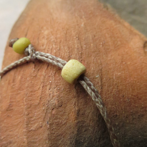 アンティーク 古代瑪瑙 白 ＋ インドパシフィックビーズ 白 ＆ 黄