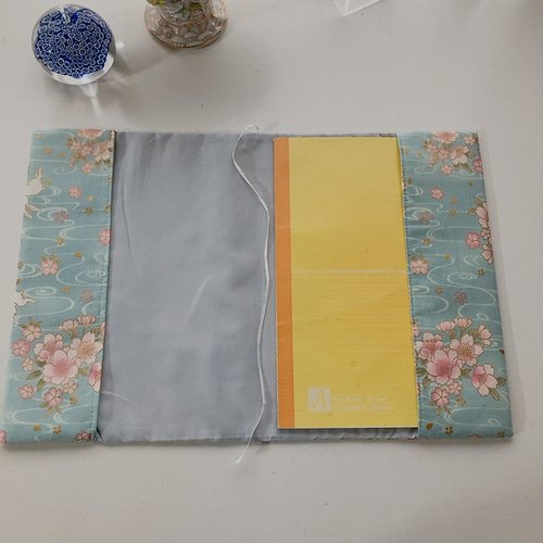 【新品未使用】ペチカ★花柄ノートカバー 新品未使用】ペチカ☆花柄ノートカバー 新品未使用】ペチカ☆花柄