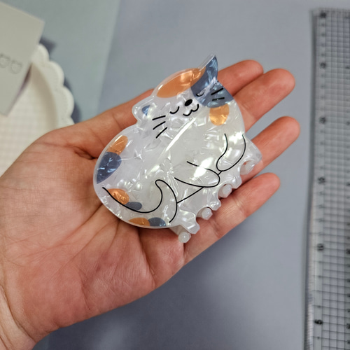 ヘアクリップバンスクリップ ネコ三毛猫可愛い韓国ククシュゼット好き