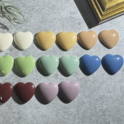 4個］フラットハートカボション レジン・樹脂 ぐれぴー 通販 17707600