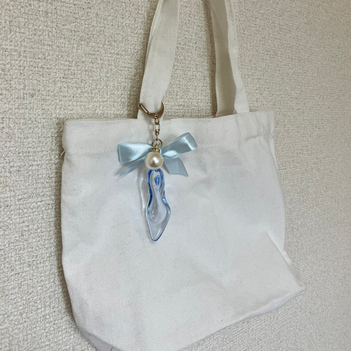 数量限定】シンデレラ ガラスの靴風 キーホルダー バッグチャーム 鍵