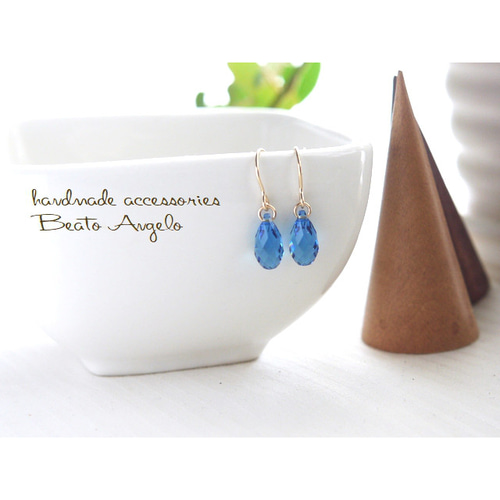 □K14GF 貴和クリスタル 6010のピアス(p-138)アイスブルー L