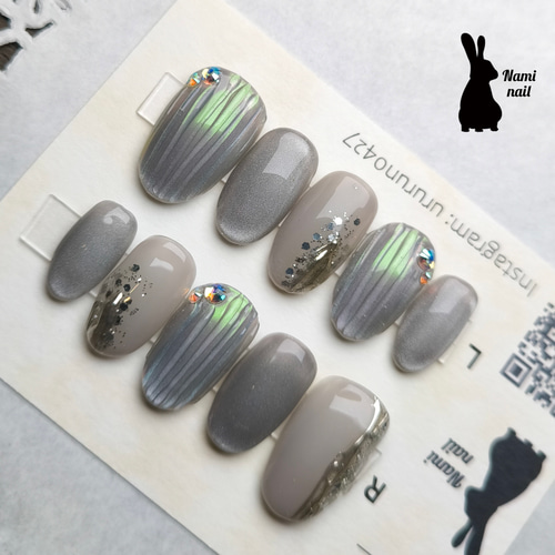 ネイルチップ オーダー ミラー ニュアンス マグネット シルバー 白 韓国 冬 ネイルチップ オーダー ミラー ニュアンス マグネット シルバー 白