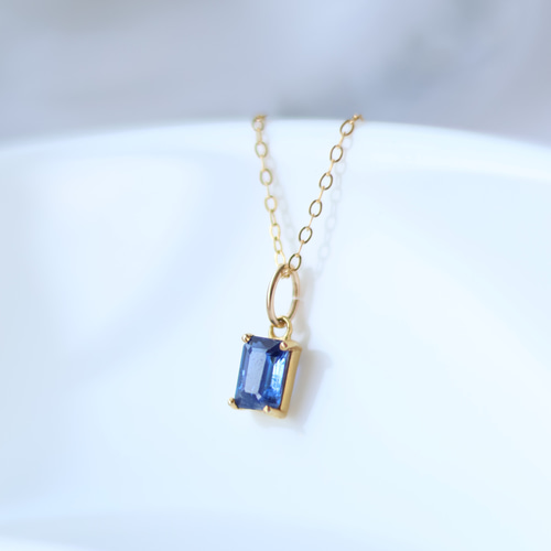 14kgf カイヤナイトのスクエアのネックレス ロイヤルブルー ギフト