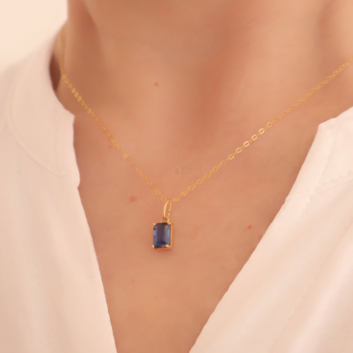 14kgf カイヤナイトのスクエアのネックレス ロイヤルブルー ギフト