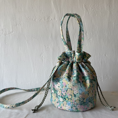 リバティ生地使用 巾着バッグ グリーン 巾着バッグ oto 通販 17708951