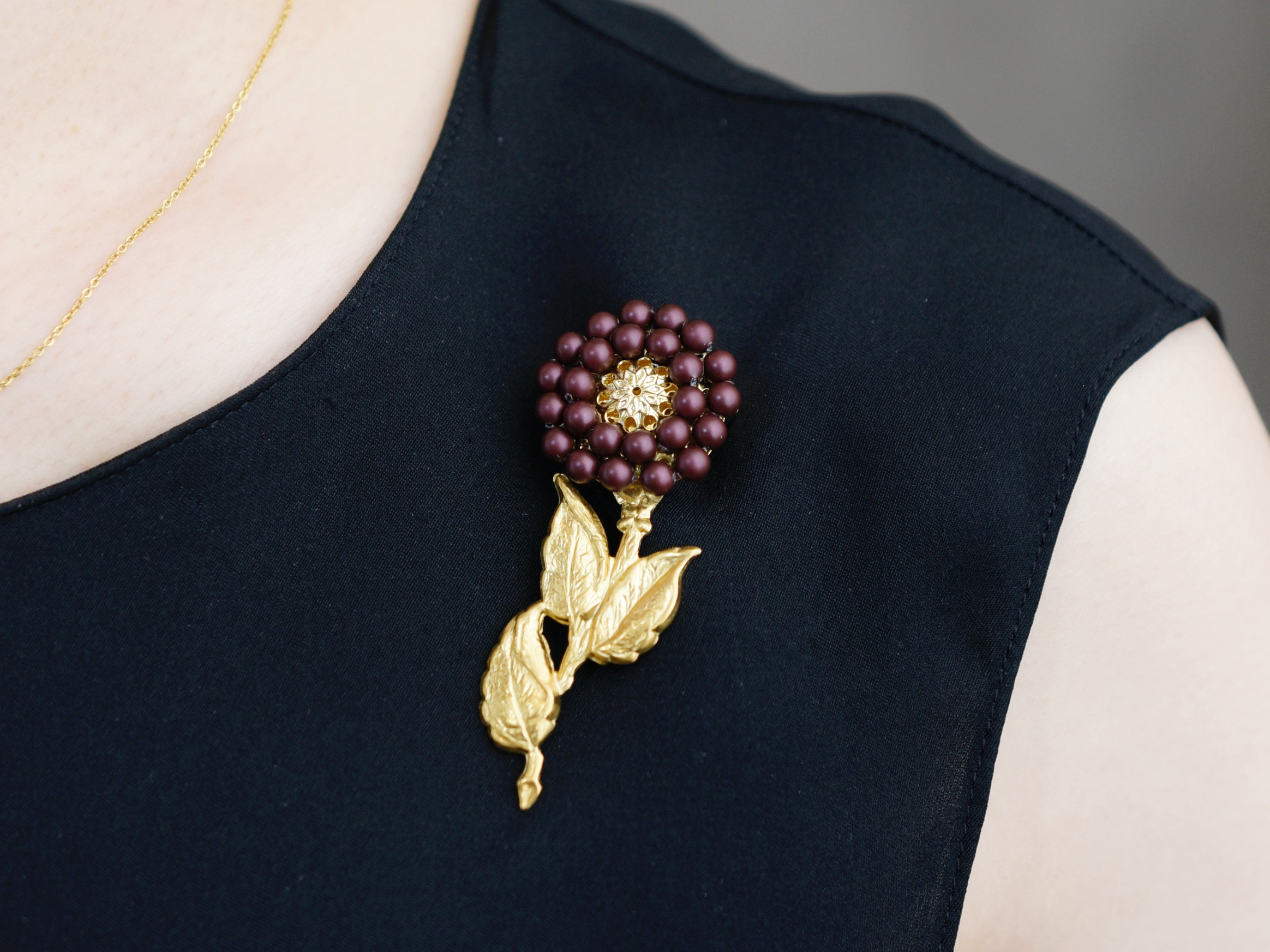 【ブローチ】アンティークレトロな一輪のお花 マットグレープ