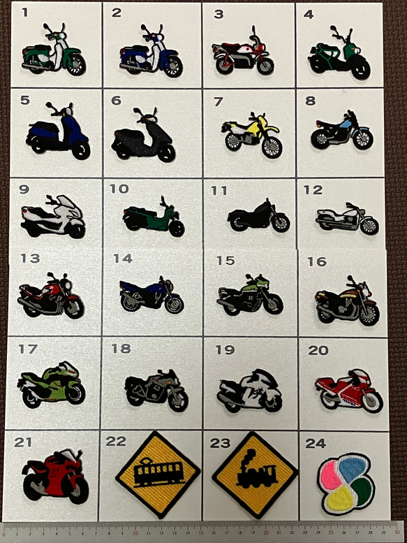 選べるバイク刺繍ワッペン4点セット（アイロン接着タイプ） ワッペン