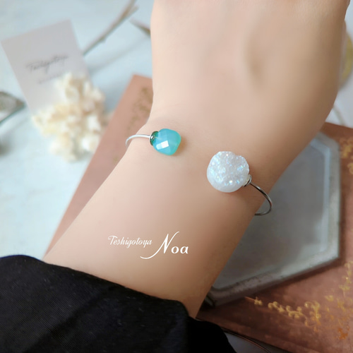 天然石バングル【水晶ドゥルージー ブルーカルセドニー】 バングル