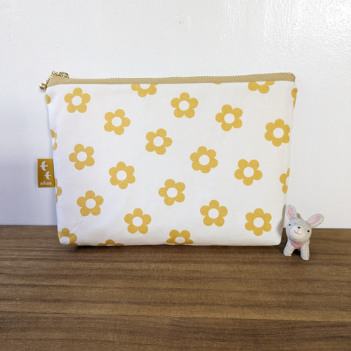 20cmファスナーポーチ 化粧ポーチ スタンプフラワー✕イエロー ポーチ