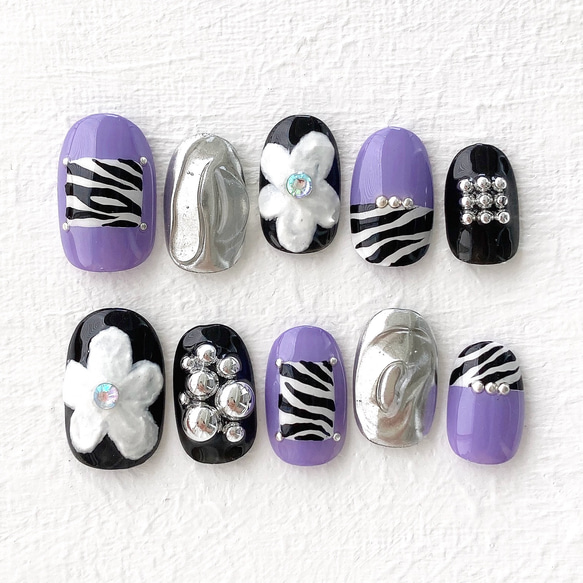 サイズオーダー】パープルネイルチップ ゼブラ柄 テラコッタフラワー  