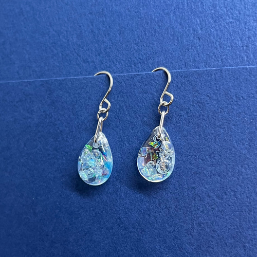 雫ピアス ドロップピアス レジン 金属アレルギー対応 サージカル 