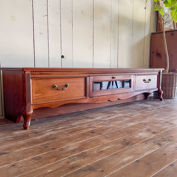 輸入住宅向け 猫脚テレビボード ネコ足テレビ台 フランスアンティーク家具 オーダーメイド家具 姫家具 キャビネット 