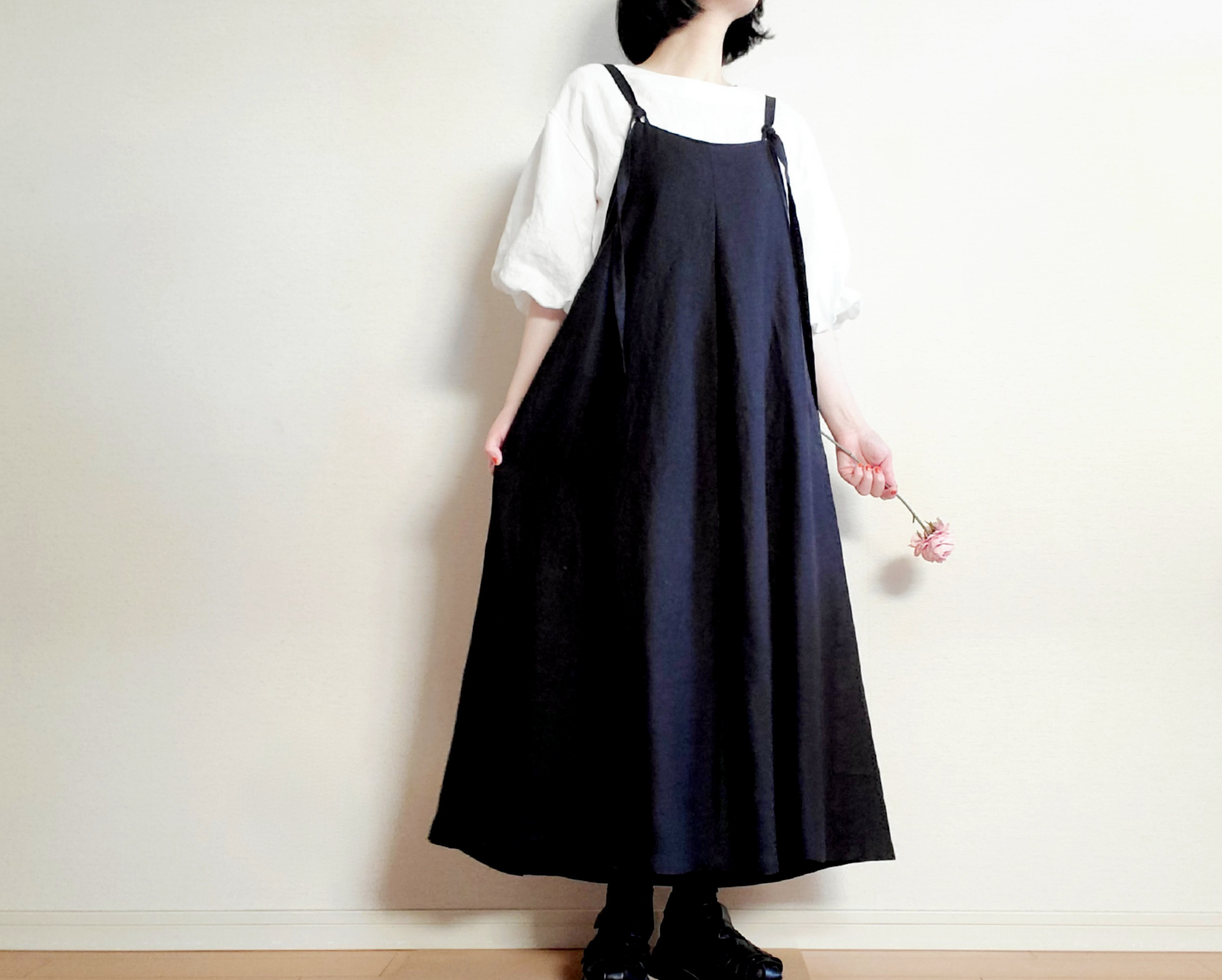 前後2way着回せる♡スッキリ見える大人のサロペットスカート　漆黒 linen100 %