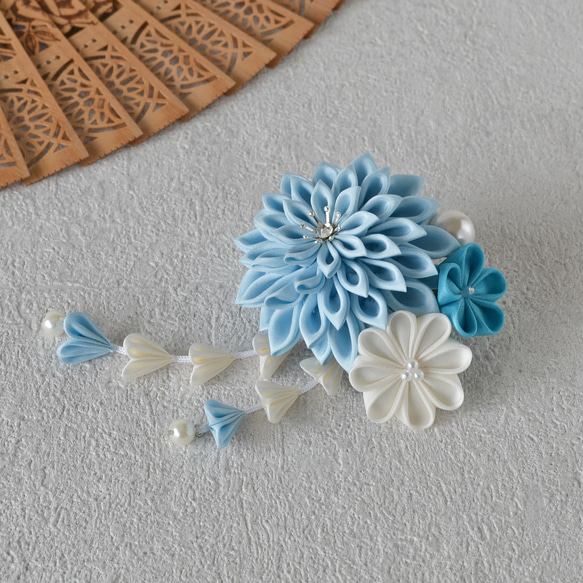 水色青髪飾りヘアクリップ 七五三袴卒園式卒業式結婚式発表会和