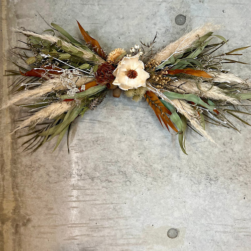 飾り方いろいろ＊パームフラワーとパンパスグラスの横長スワッグ（全長  