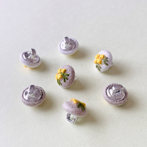 選べる刺繍くるみボタン ミモザ シャツやブラウスのサイズ11.5mm