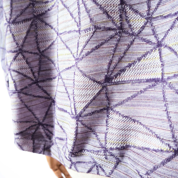 幾何学模様、ジャガード天竺ニットのボレロカーディガン 6枚目の画像