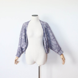 幾何学模様、ジャガード天竺ニットのボレロカーディガン 4枚目の画像