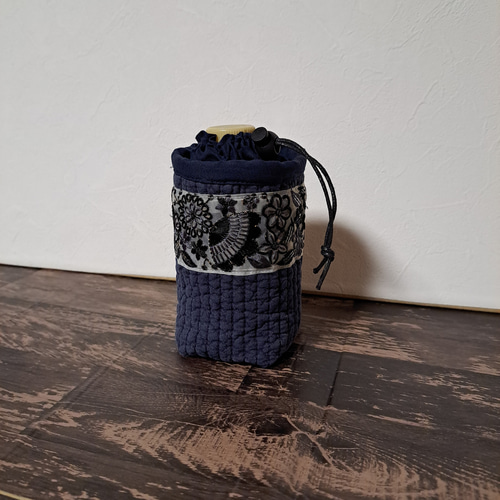 刺繍生地のペットボトルカバー ハンドメイド 保温 保冷 水筒カバー P75