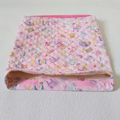 ◇防災頭巾カバー 33×33サイズ・.｡*・ユニコーン*⋆｡˚✩.座布団