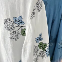 【数量限定♡紫陽花刺繍】リネンコン＊アンティーク風花柄刺繍大きなバルーンスリーブブラウス*T-145 12枚目の画像