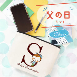 ぴー*✲゜*♡  ウエイト枠      刺繍イニシャルポーチ♡ イニシャル ポーチ のおすすめ人気通販｜Creema(クリーマ) 国内