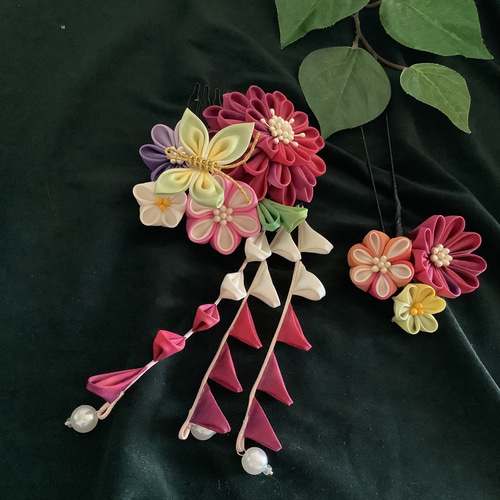 つまみ細工髪飾り】シルク手染め・グラデーション 七五三髪飾り/成人式  