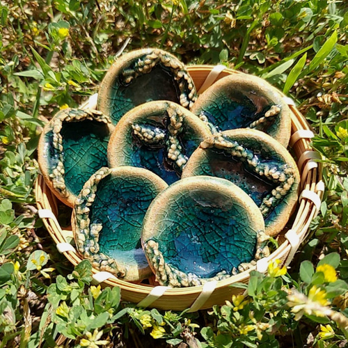 陶の箸置き【緑翠(りょくすい)の世界】 箸・箸置き 陶芸幸房 ふたつの