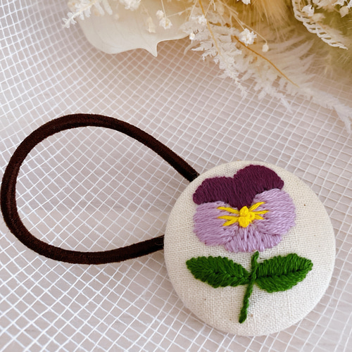 パンジー刺繍ヘアゴムパッチンピンセット☆ブルー パンジー刺繍ヘアゴムパッチンピンセット☆ブルー
