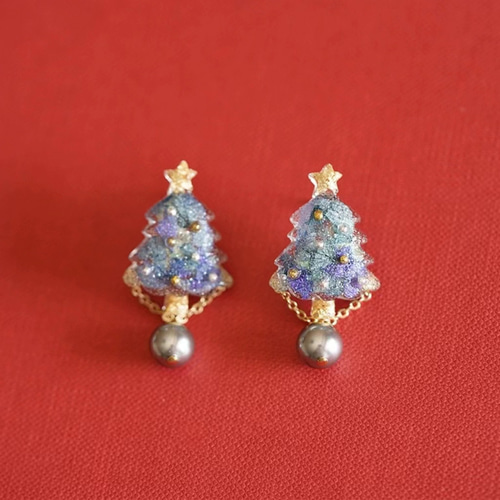 ハンドメイド クリスマスツリー イヤリング ピアス スタッド シルバー
