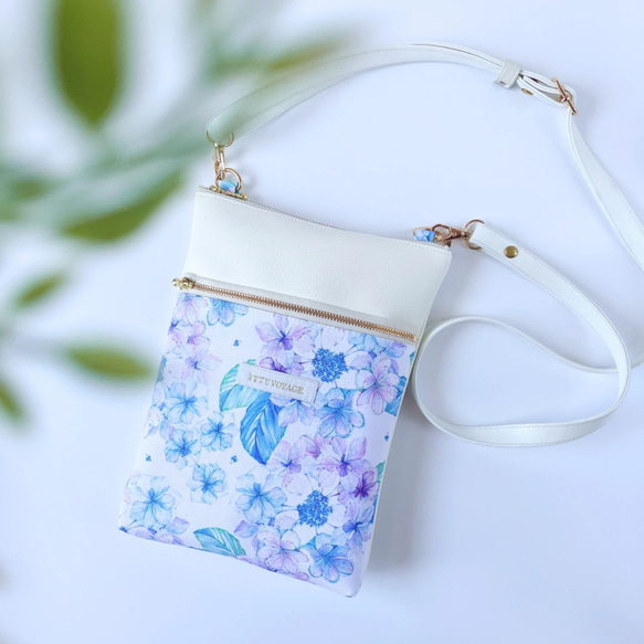 【特集掲載】紫陽花2025 紫陽花 サコッシュ レザー ショルダーバッグ スマホポシェット 長財布 大人可愛い 旅行 1枚目の画像