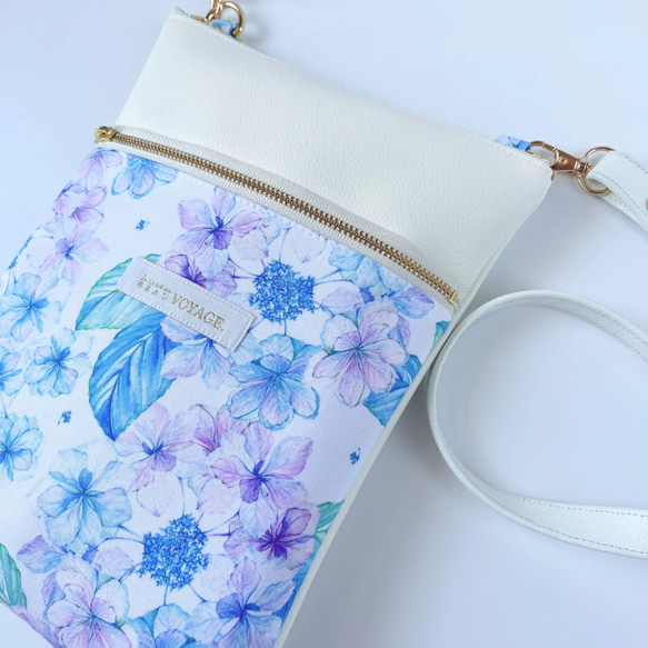 【特集掲載】紫陽花2025 紫陽花 サコッシュ レザー ショルダーバッグ スマホポシェット 長財布 大人可愛い 旅行 3枚目の画像