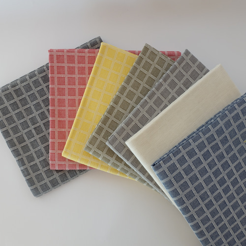 サシコ』 オリジナル生地 さいの目柄 綿100％ 三河木綿 グレー色 刺子