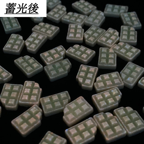 ネイルパーツ お菓子 チョコ 12mm ホワイトチョコ 米色 50個 蓄光 3D