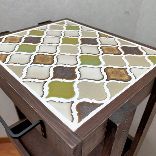 ランタンタイルのキッチンワゴン【handmade】「木の実」 棚・シェルフ
