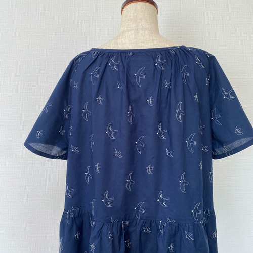 送料無料◎刺繍の小鳥柄＊ゆったり半袖ロングワンピース＊国産コットン  