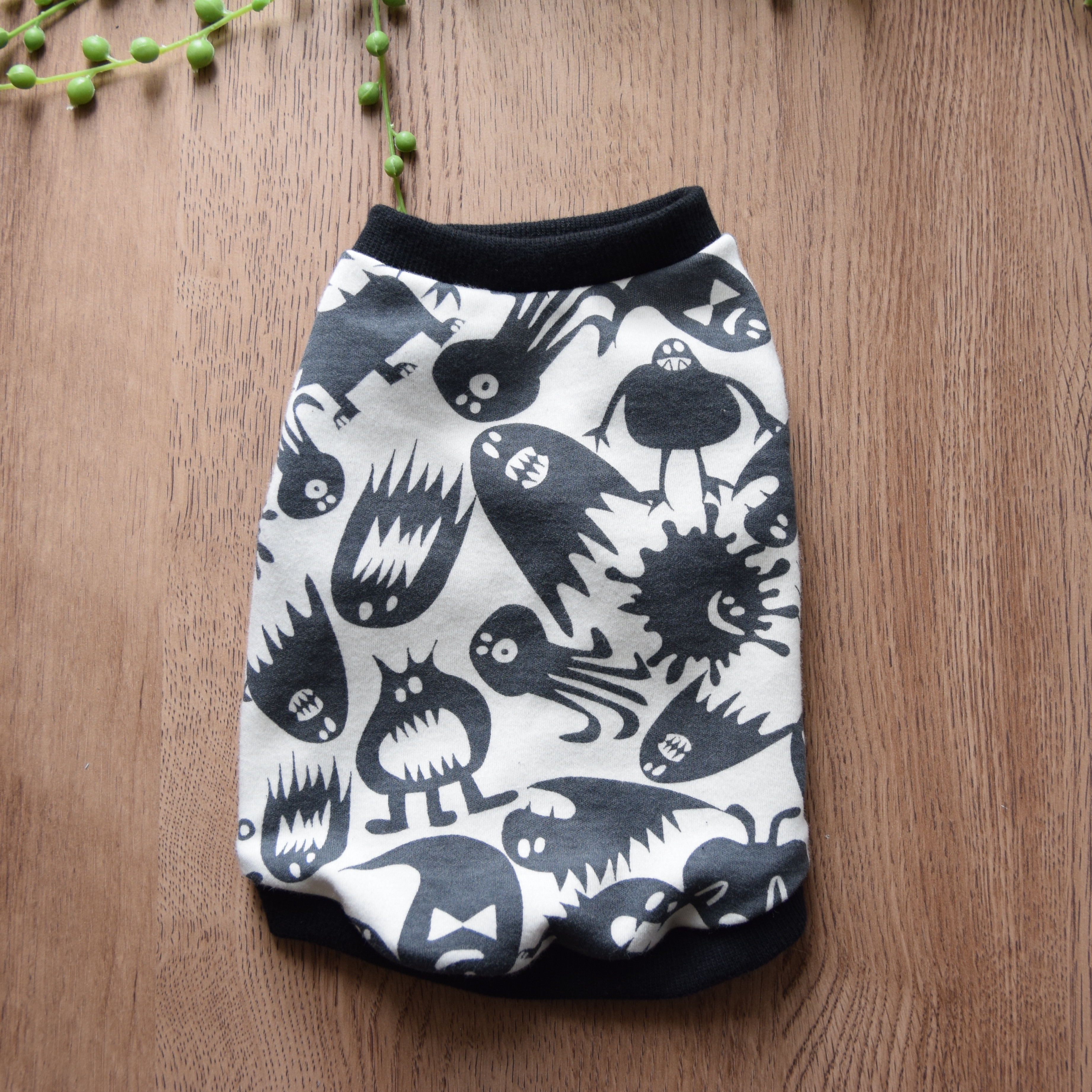犬服ハンドメイド　タンクトップ(YO＊YO)