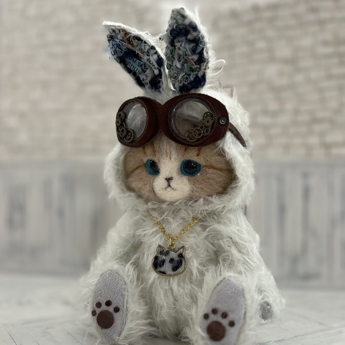 うさぎの着ぐるみを着たごーぐるにゃんこ(ミント) テディベア