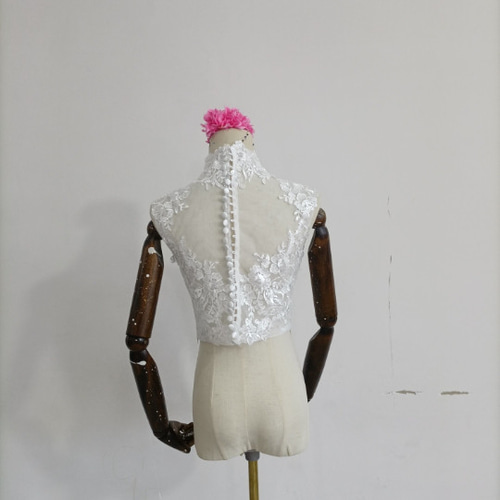 ハイネックボレロ　ブラウス　上品透けレース刺繍 くるみボタン 長袖　ウェディング ハイネックボレロ ブラウス 上品透けレース刺繍 くるみボタン