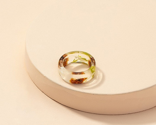 ビオラ リング　⁂　ドライフラワー　指輪　フリーサイズ ビオラ リング ⁂ ドライフラワー 指輪 フリーサイズ