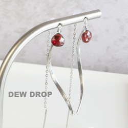 ガーネット ニュアンス リボン アメリカン ピアス ステンレス アレルギー対応 シルバー 2枚目の画像